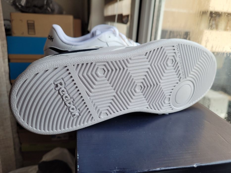 Reebok Classic Court