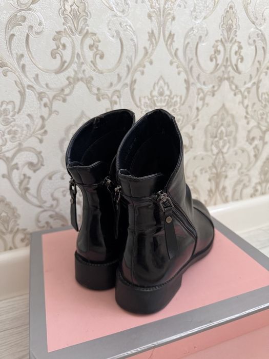 Полусапожки женские