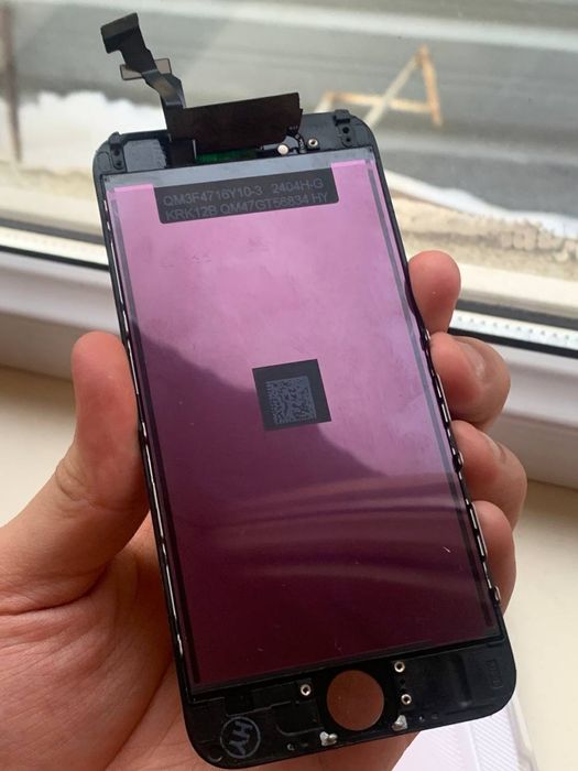 Экран и Акумм на Айфон 6