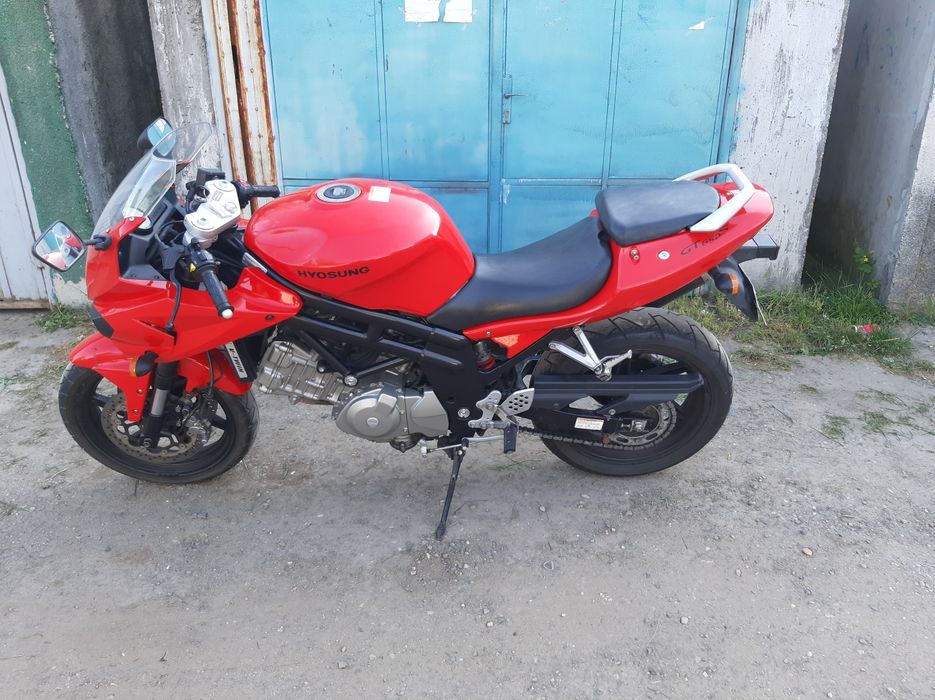 Motocicleta Hyosung GT650 S