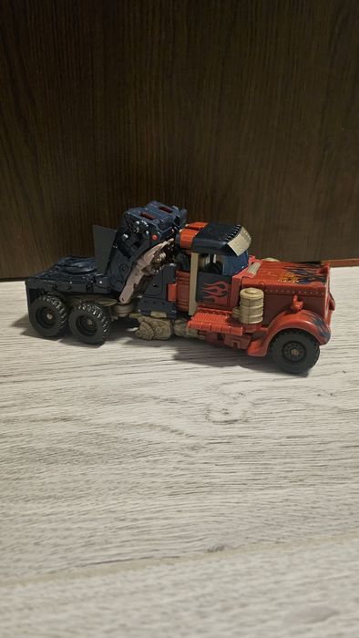 Hasbro Optimus Prime