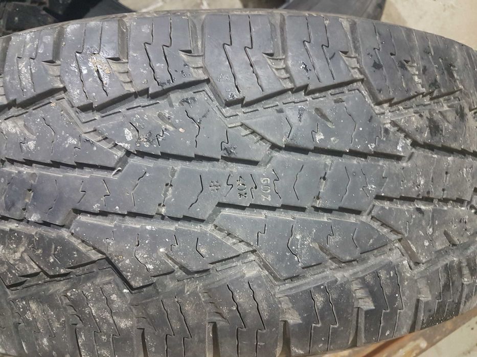 Продам шины 265/65/17