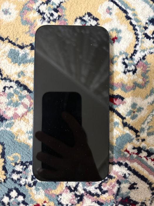 Продам iPhone 13 128 гб