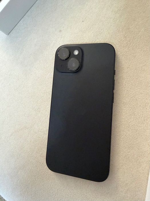 iPhone 15,128 GB