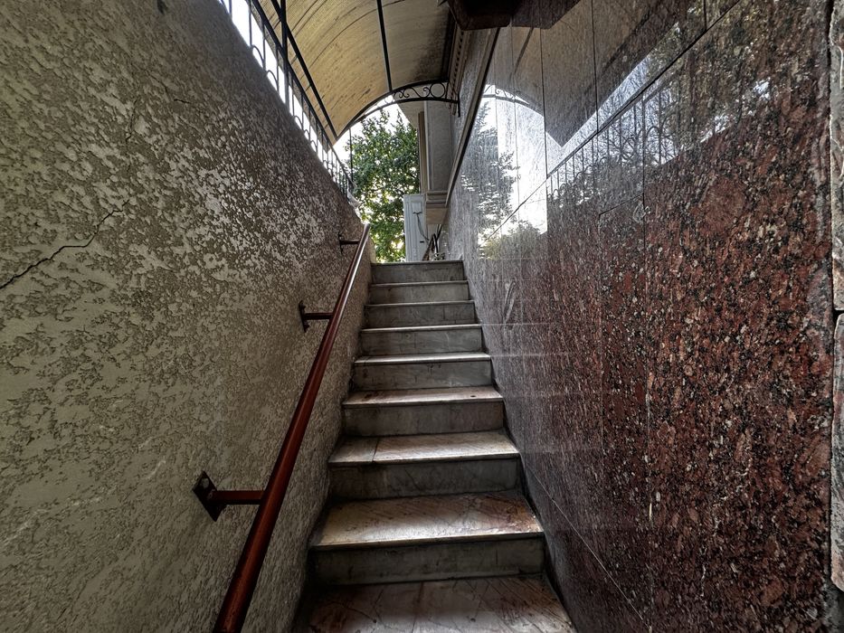 Сдается недорогой офис – Чиланзар Парус