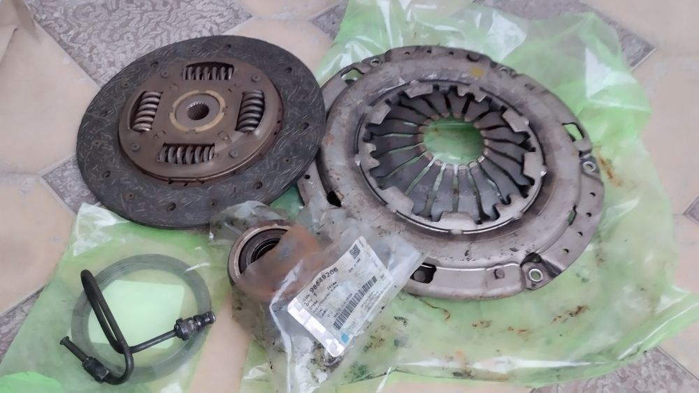 Комплект сцепления автомобиля шевралет Лачетти.нормальном состоянии
