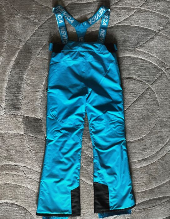 Geaca si pantaloni ski Nevica