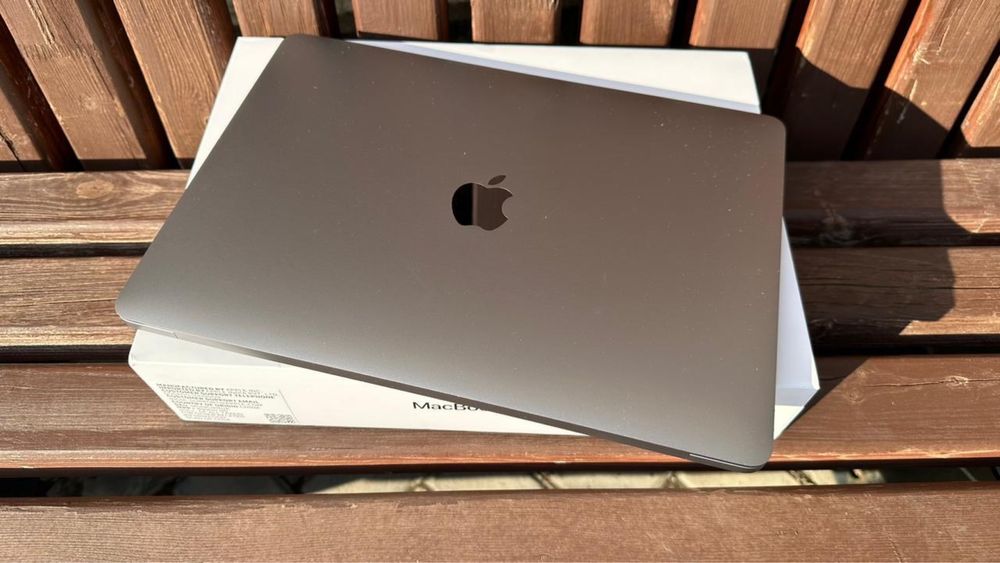 Macbook air ноутбук