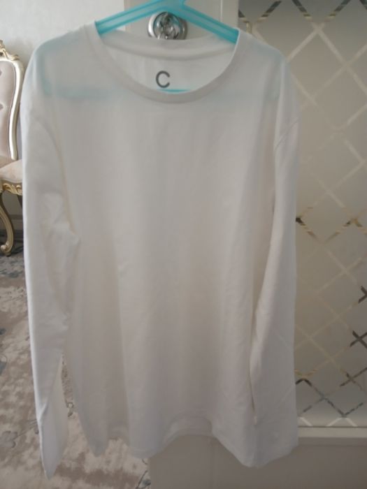 Фирменная оригенальная мужская футболка