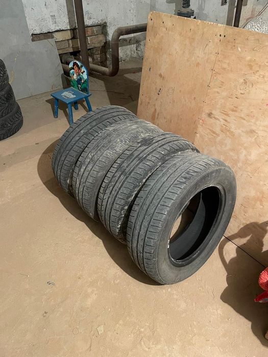 Продам шины размер 185/65/15