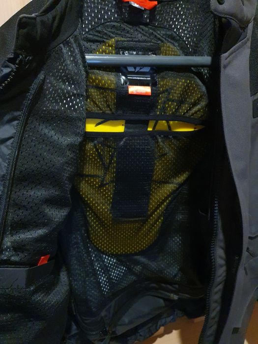 Geacă noua touring Oxford Mondial.