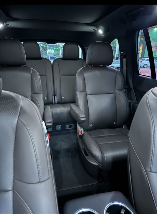 Lixiang LI 8 2024 yill