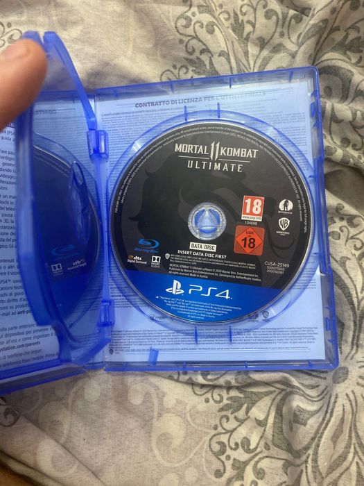 Диск Mortal Kombat 11 ps4