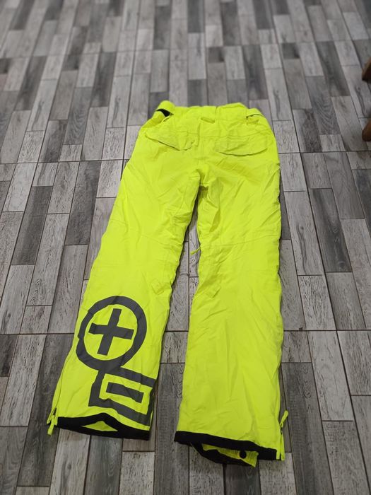 Salopeta ski ,pantaloni zăpadă