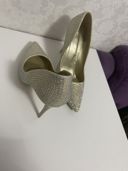 Продам туфли