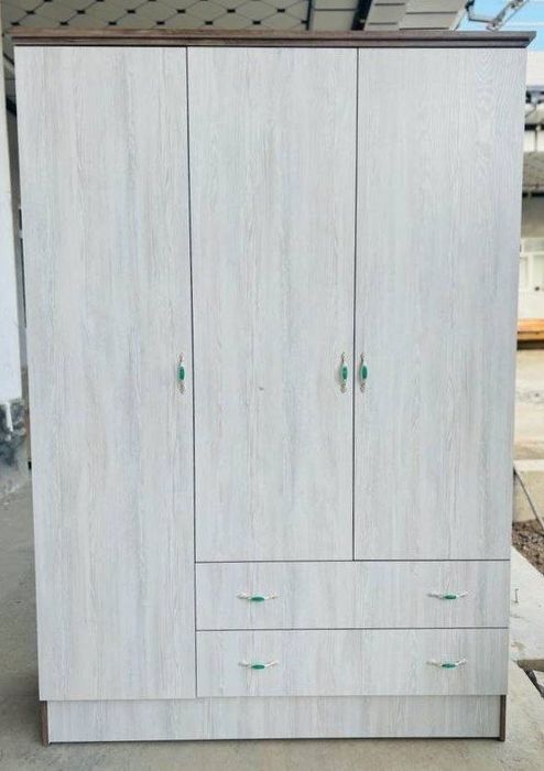 Shkaf mebel,  shkaflar skidkada.