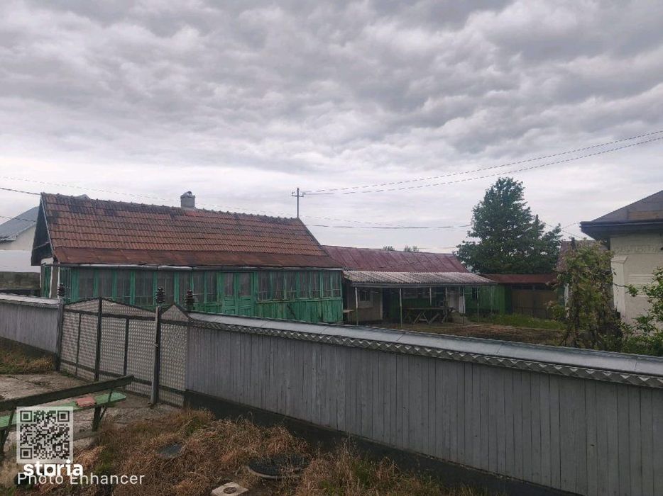 2 Case + 1600 mp Teren, zona centrala Balinesti, Siret