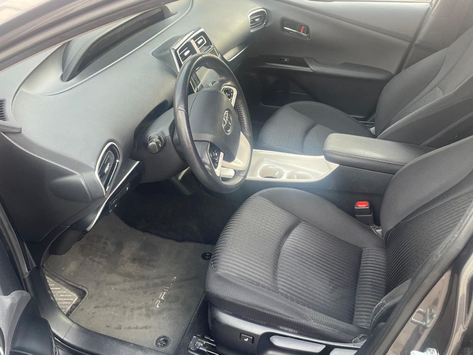 Vand Toyota Prius 1.8 benzina /hibryd