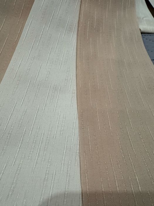 Вертикални щори-два  цвята