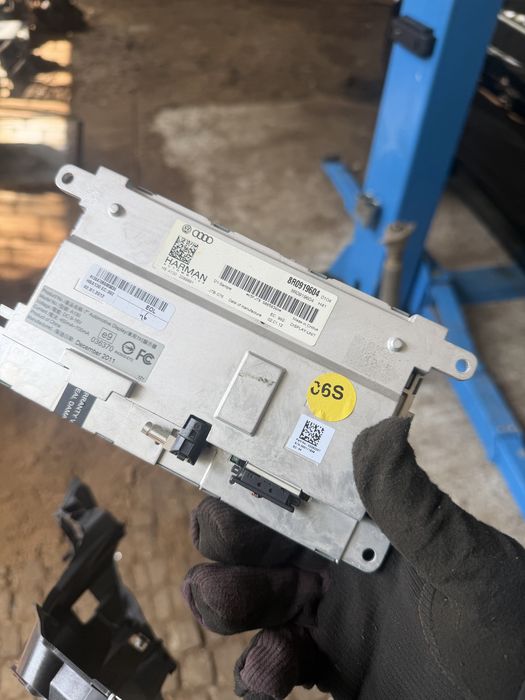 Дисплей AUDI A4