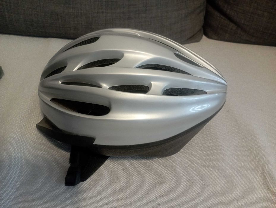 Каска за велосипед