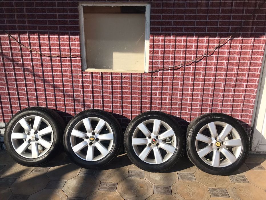 Диски с шинами на 16