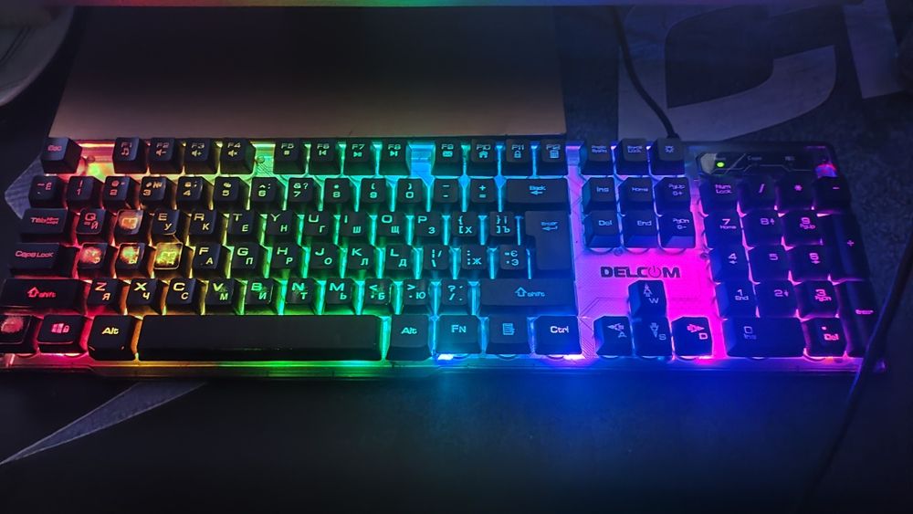 Igravoy kompyuter sotiladi.