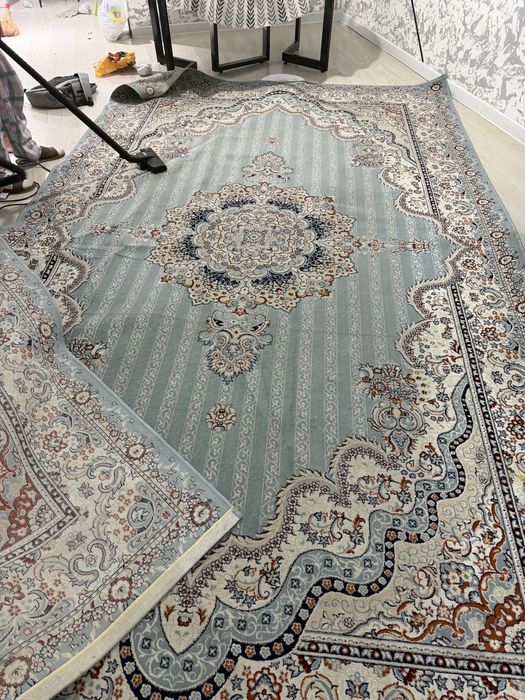 Продам ковер в хорошем состояний