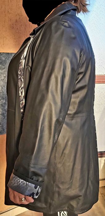 Дамско кожено яке