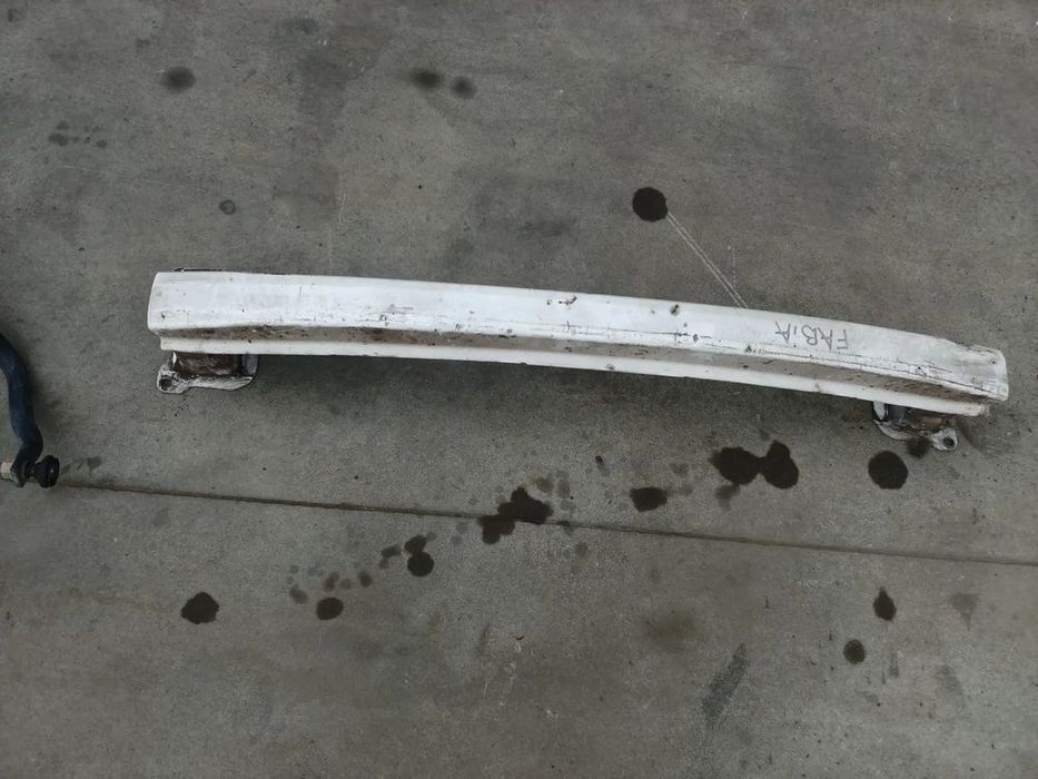 intaritura armatura bara spate  skoda fabia 1 6y