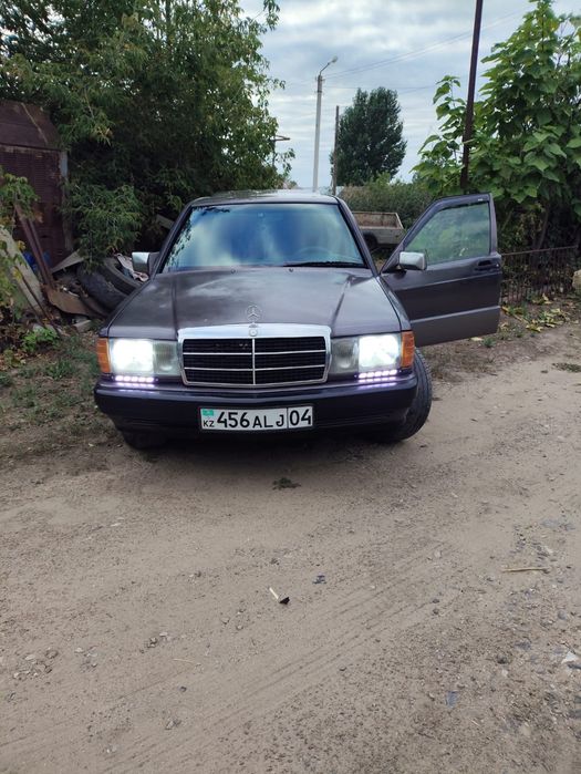 Продам Мерседес 190.