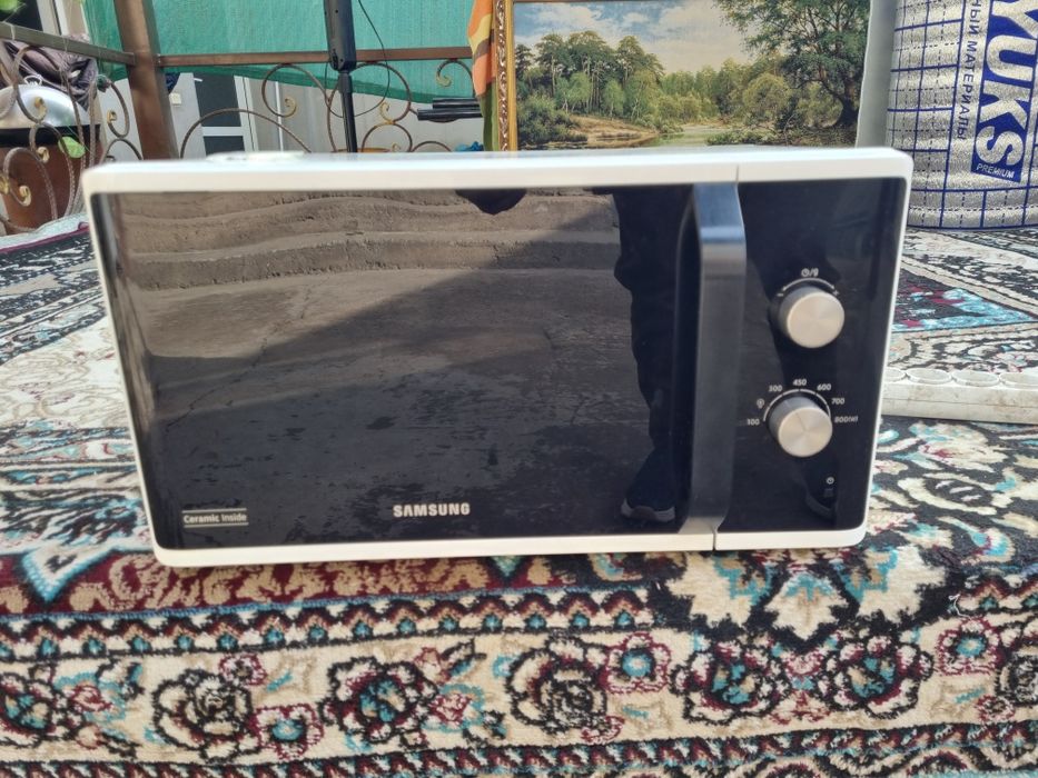 Mikrovolnovka samsung