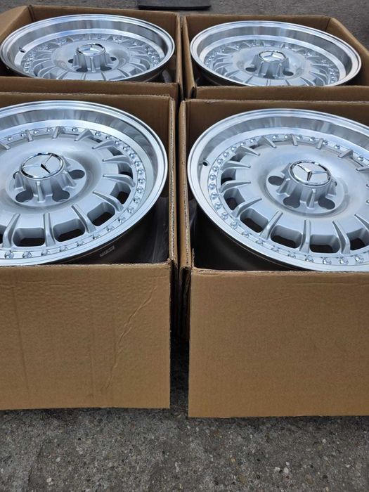 Jante noi Mercedes R17 in doua latimi-model retro deosebit