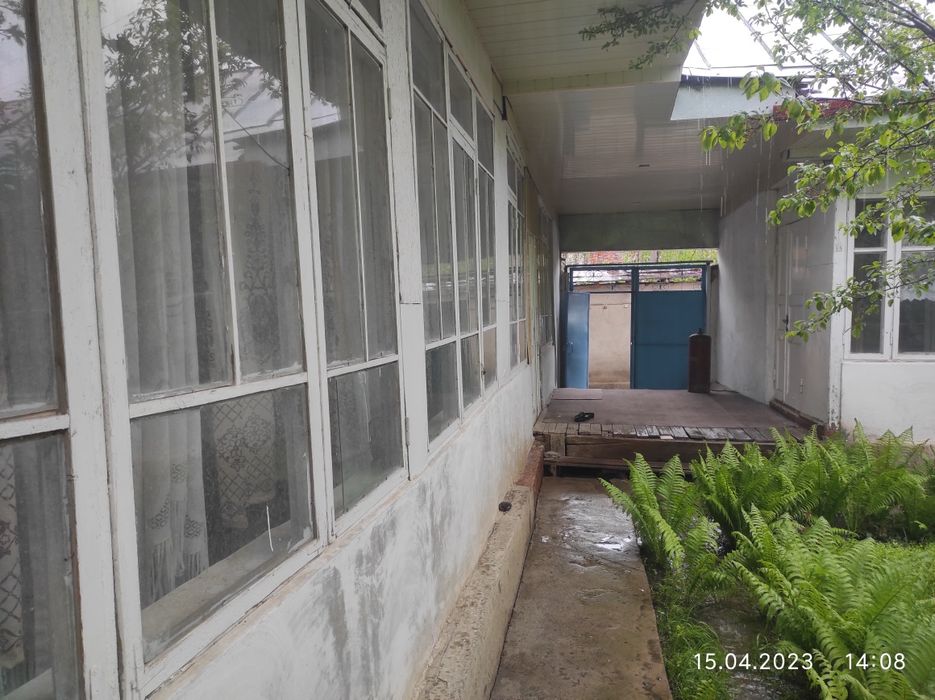 Продаётся дачный участок