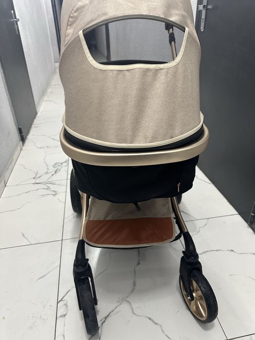 Детская коляска 2 в 1 (прогулочная и люлька)