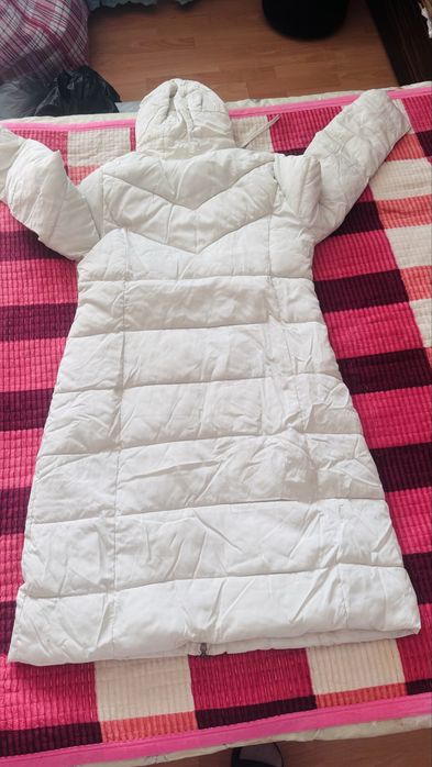 Куртки по 3000 тенге