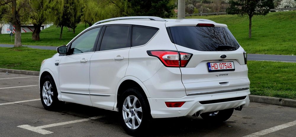 Ford Kuga Vignale Automat 4x4 2.0 TDCI  Euro 6