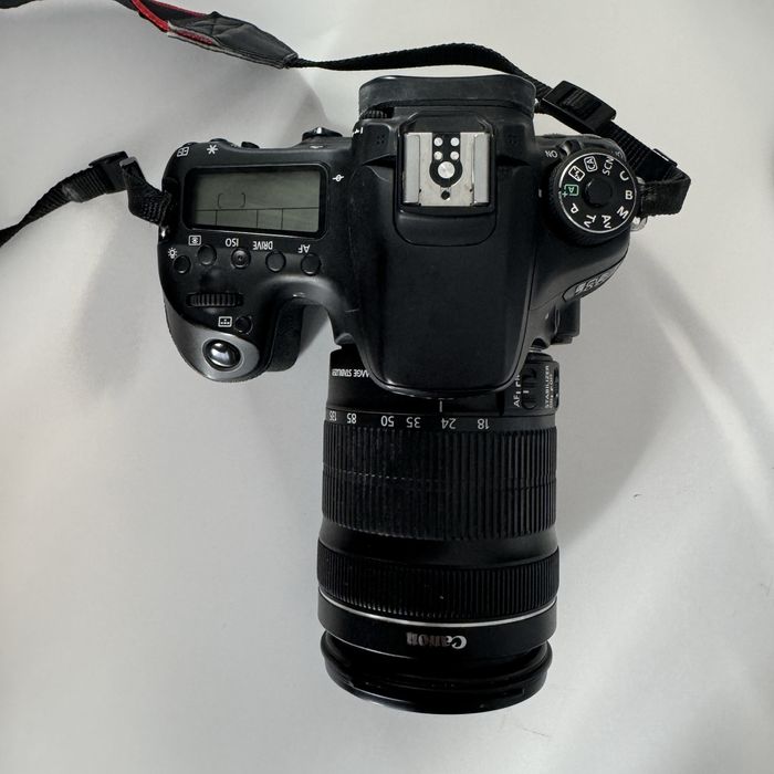 Продаю Cannon 70D