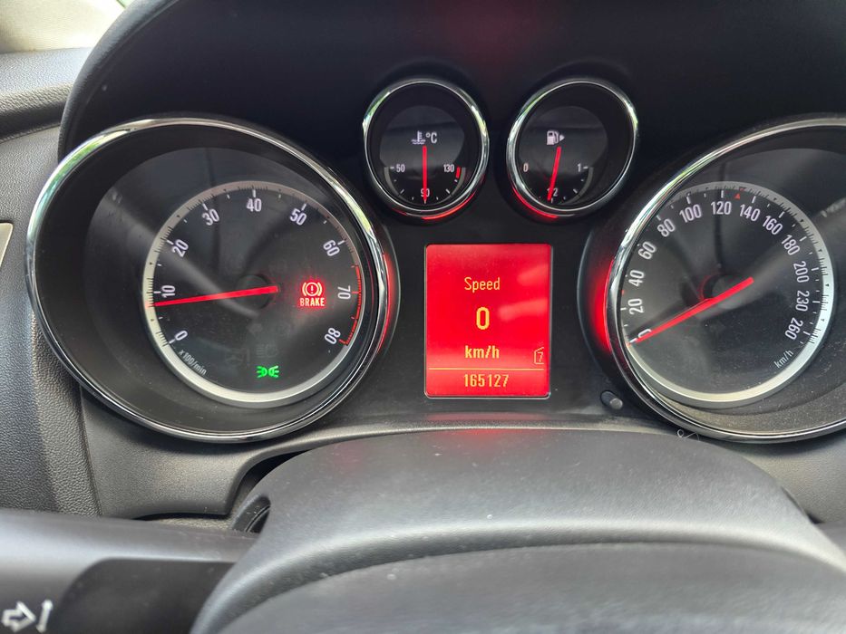 OPEL Astra 2011 — imagine 5