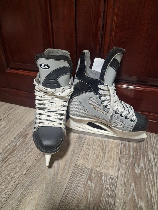 Коньки хокейные Botas