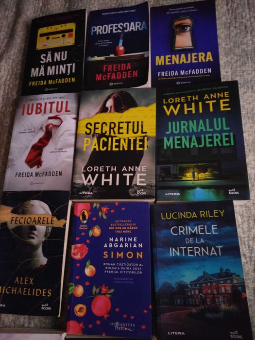 Cărți în stare excelentă