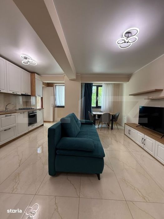 Apartament de inchiriat, 2 camere, 83 mp, zona Micro 17 - Roka Concept
