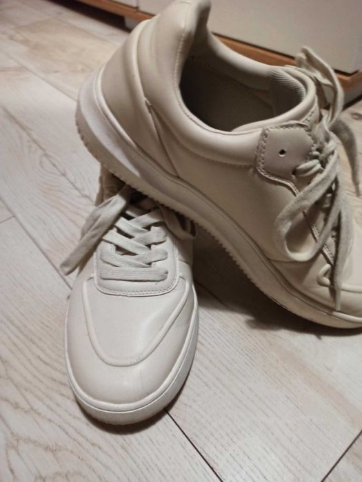 Мъжки маратонки по договаряне