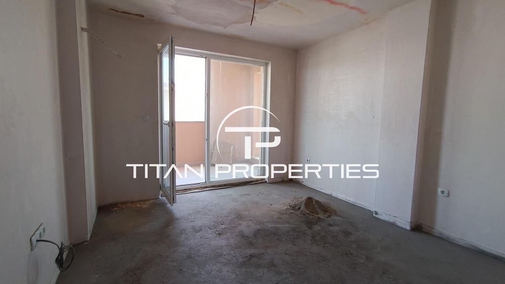 Тристаен апартамент в жк. Остромила