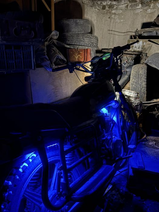 Мотоцыкл Yaqi 200куб