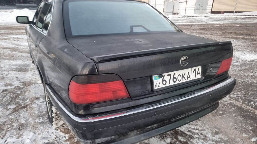 Срочно е38 продам