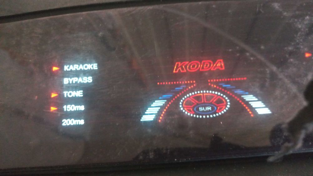 Усилвател с функция-караоке