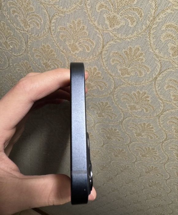 iPhone 13 128GB с гарантией