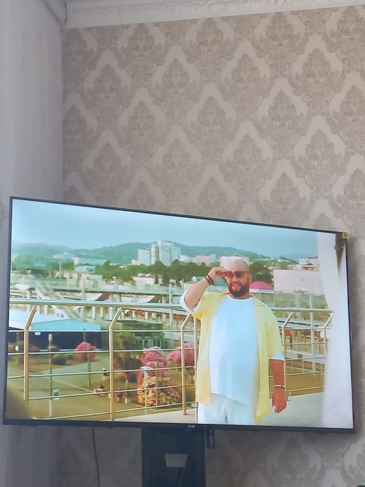 Продам новый телевизор LG