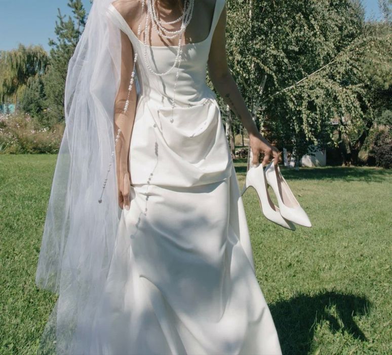 Свадебное белое платье